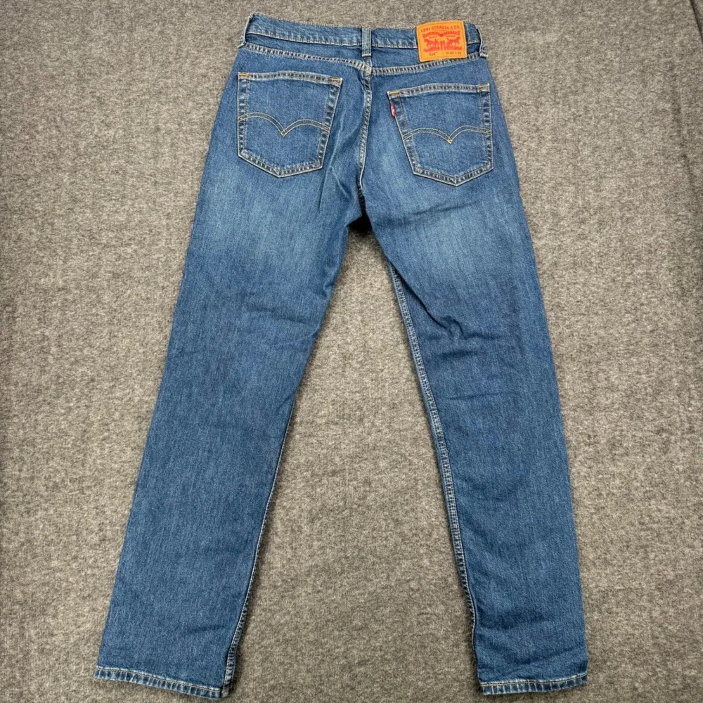 Levis 514 Straight Fit Mens Jeans Size 30 Medium Wash Blue Casual Denim workwear